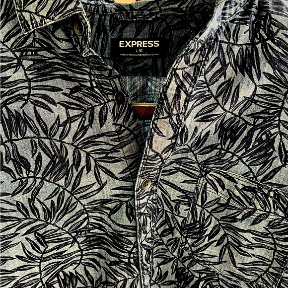 Express shirt - Picture 2 of 2